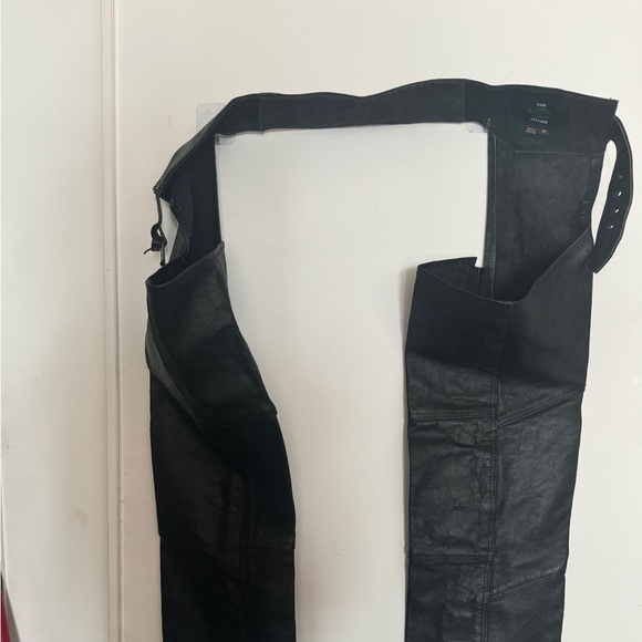 Vintage leather jacket by Bristol Golden Crown. - Picture 6 of 7